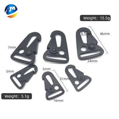 China Washable.eco-friendly.durable.attractive 15mm-25mm Black Universal Belt Olecranon Hook Buckle Key Buckle Mountaineering Buckle for sale