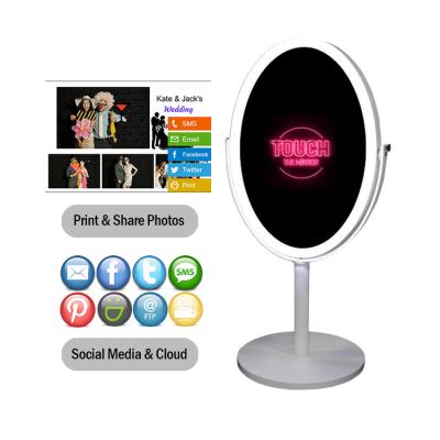 China Indoor Touch Screen Oval Photo Booth Machine For Wedding Party for sale