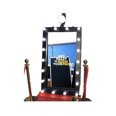 China Hot Selling Social Media IR Touch Aluminum Selfie Mirror Photo Sharpening Magic Booth for sale