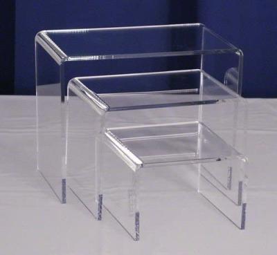 China Handmade Clear Acrylic Jewelery Cupcake Dessert Display Riser Set for sale