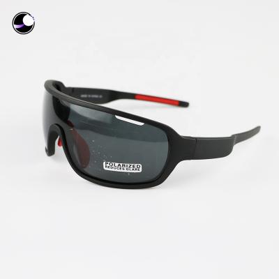 China Sports Arrow Misses - ACG - 257 - PC Glasses Cycling Equipment Large Frame Polarized Glass Sports Sunglasses for sale