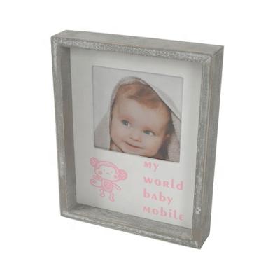 China Modern Pet Hug Rabbit/Cat/Panda Baby Announcement Photo Frame for sale