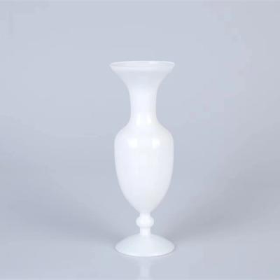 China Contemporary Original Factory Wholesale Jug Colored Glass Bud Vase Clear Bud Luxury Glass Vase for sale