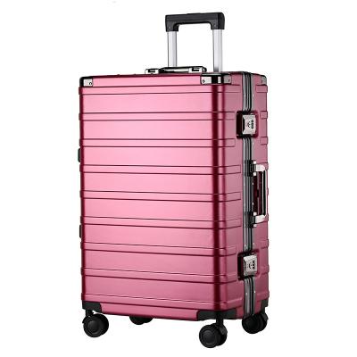 China Custom Hardside PC Expandable Away Luggage With Spinner Wheels Travel Suitcases for sale