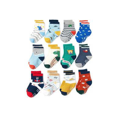 China Sporty JC Baby and toddler non slip grip ankle socks for sale