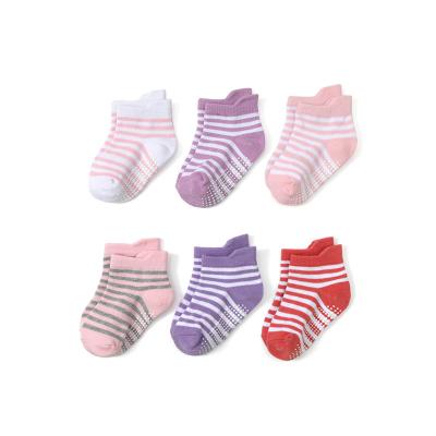 China Sporty JC Baby and toddler non slip grip ankle socks  boys' and girls' socks for sale