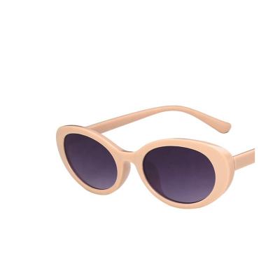 China Fashion Sunglasses 2021 Latest New Design Fashion Glass Vintage Sunglasses for sale