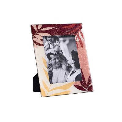 China Wholesale Custom Picture Picture Frame Black White Room Decoration China Photo Picture Frame for sale