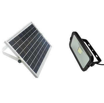 China New Garden Wholesale 15W 1800lumen Solar Flood Light For Street Garden Stage for sale