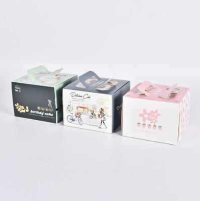 China Recycled Materials Cake Box Custom Logo With Handle Wedding Box Packaging for sale