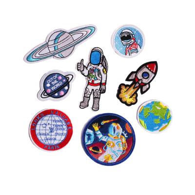 China Viable Best Quality Popular Fast Delivery Custom Design Embroidery Patches Factory In China Astronaut Space Design Patch for sale