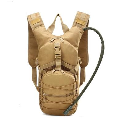 China Dropshipping Waterproof Trail Running Backpack Cycling Unisex Lightweight Khaki Military Tactical Hydration Pack Bag Running Supply for sale