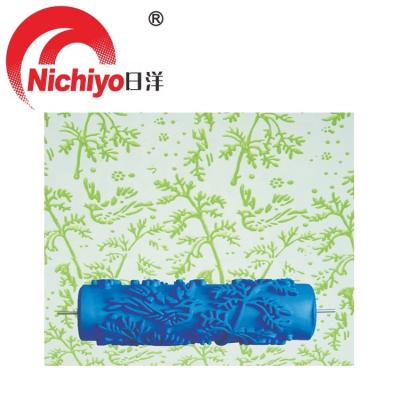 China DIY Pattern Decor Wall Texture Dustproof Floral Stencil Brush Embossed Paint Roller Sleeve for sale