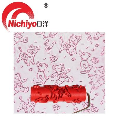 China Hot Mockup Pattern 5Inch 3D Decorative Rubber Dustproof Wall Paint Roller for sale