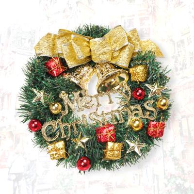 China Red Environmental Protection Christmas Outdoor Luxury Target Hangs Artificial Flower Garlands Wholesale 50cm Christmas Green Wreath Set For Front Door Arch for sale