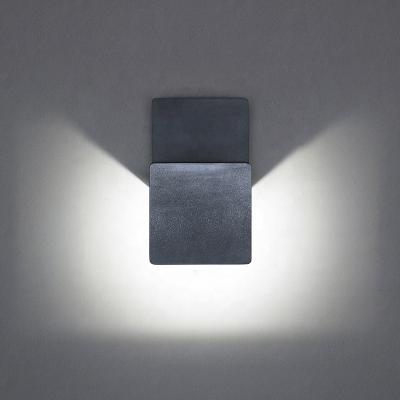 China Latest model outdoor courtyard led outdoor wall light garden light waterproof wall lamp for hallway villa for sale