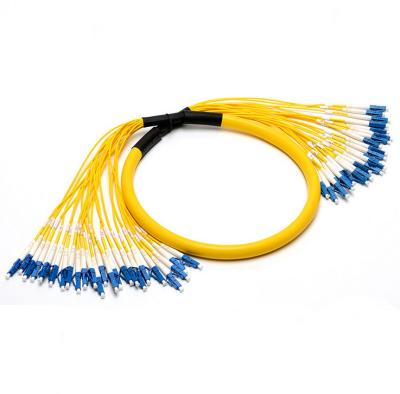 China Verteilungs-Ausbruch Patchcord LC UPC LC UPC Kerne 96 Sc UPC 4 Sc-APC entkernt Faser-Optikverbindungskabel zu verkaufen