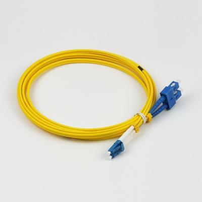 China SM G652D LC To SC Fiber Optic Patchcord Duplex 3.0mm LSZH 1310nm for sale