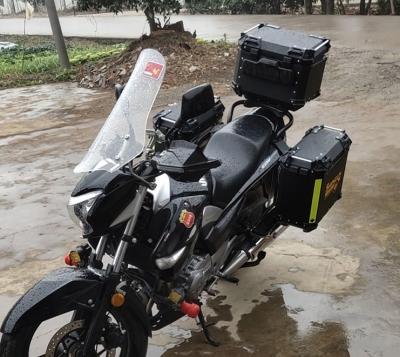 China Unique X5 SHENGLIN Motorcycle Side Luggage Standard Tail Boxes Top Aluminum Box High for sale