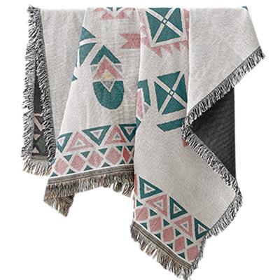 China PORTABLE Cotton Blend Reversible Geometric Jacquard Woven Blanket For Home Decoration Living Room Sofa Cover Tapestry Protection Carpet for sale