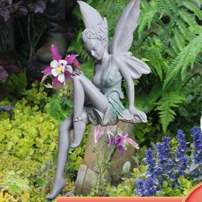 China Country Hot Selling Fairy Statue Resin Opens Butterfly Flower Fairy Dreamy Scene Living Outdoor Garden Ornament for sale