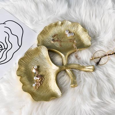 China Europe Factory Price European Style Ginkgo Leaf Shape Gold Plated Jewelry Tray Epoxy Resin Craft Other Home Decor for sale