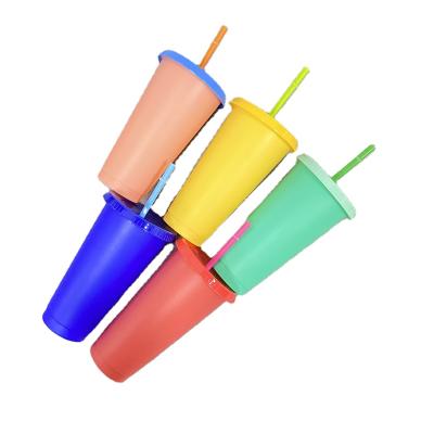 China Amazon Pride 24oz 700ml PP Reusable Plastic Color Change Reusable Plastic Tumbler Amazon Pride 24oz 700ml Pack For Cold Water Drinks for sale