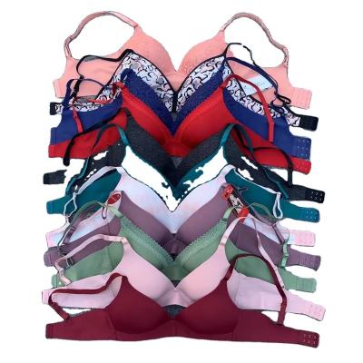 China Wholesale very cheap foreign trade size QUICK DRY assorted bras and traceless underwear for ladies Kuwait Jamaica South Korea for sale