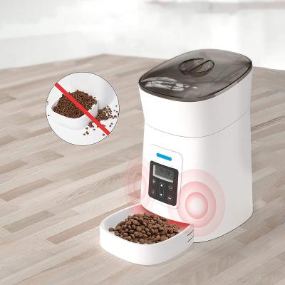 China 2019 NEWEST Automatic Automatic Pet Feeder Pet Food Dispenser With Food Bowl Designed For Cats And Dogs for sale