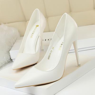 China Anti-Smell Shoes Ladies Heels Band Women Sandals Shoes Thin Square Toe Ladies Ankle Buckle Strap High Heel Sexy Dress Pumps Shoes for sale