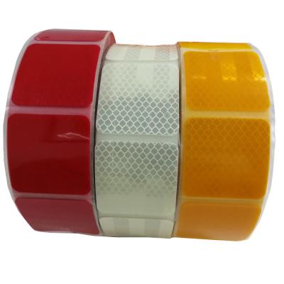 China ECE 104 R Curtain Flexible Segmented Kiss-cut Reflective Prismatic Tape for sale