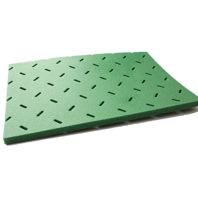 China Soft Green Sports Court Alibaba Playground Shock Pad 8mm Planta Green Sports Court Football For Artificial Turf 30 Kg/cbm One Casting 300g/sqm 1.5m*72m for sale