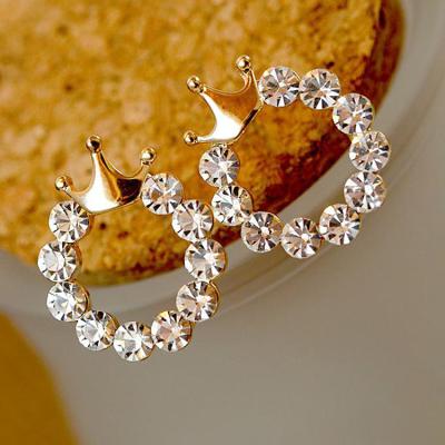 China Fashionable Wholesale Environmentally Friendly Circle Diamond Earring Smooth Round Crown Stud Earrings for sale