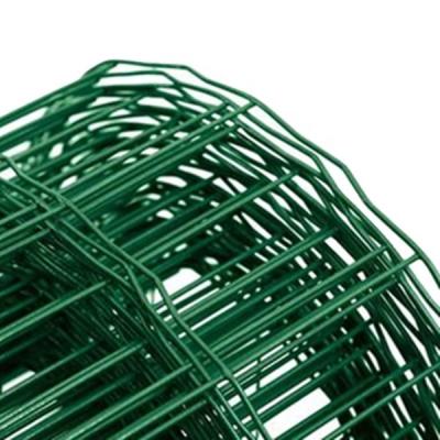 China Barrier Mesh Plastic Coating Wave Wire Mesh Euro Fence Green Wire Mesh Fence Rolls for sale