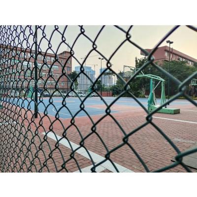 China Easily Assembled Chain Link Construction Fence Football Field Barrier Price for sale