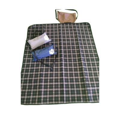 China Wholesale Custom Portable Folded Picnic Blanket100% Polyester Plaid Waterproof Picnic Blanket for sale