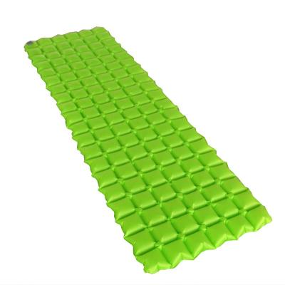 China Portable/Foldable/Easy Package Carry Ultralight High Grade Custom Inflatable Sleeping Pad Air Massage Mattress Wear-Resistance Camping Pad for sale