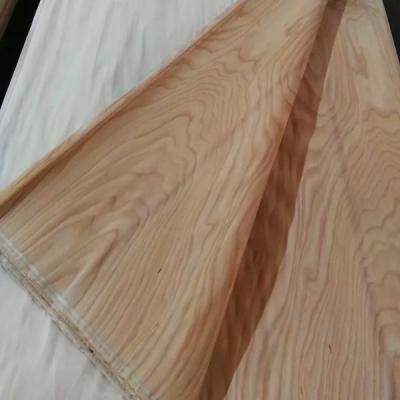 China E2 Rotary Cut Beech Veneer , 0.3mm Thickness Beech Wood Veneer Sheet for sale