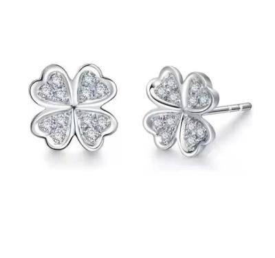 China Girl Exquisite Sterling Silver Diamond Earrings Fashion Diamond Earring Luxury Female High Quality Style for sale