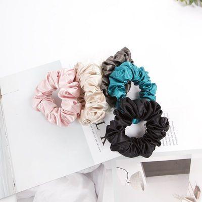 China 22mm Satin Hair Scrunchies Ring Rope Medium Size Silk Nourishing Pure Mulberry Hair Scrunchies 100% Silk Hair Scrunchies for sale