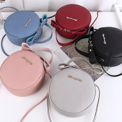 China For Daily Use Lady Casual Makeup Shoulder Cross - Body PU Handbag Mini Round Messenger Bag Cosmetic Bag For Women for sale