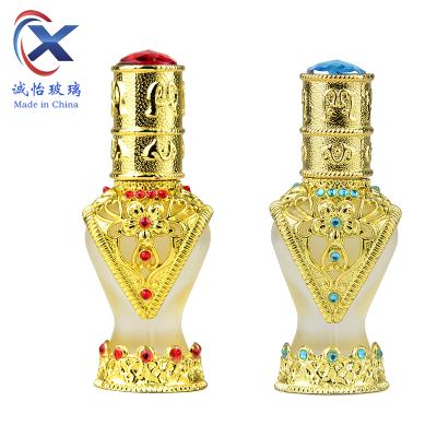 China Outer Patented Empty Metal Glass Perfume Bottle 10ml Arabic Cosmetic Frosted Essential Oil Attar Refillable Bottles Factory Outlet for sale