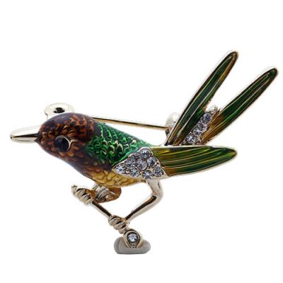 China Multicolor bird brooch of the latest wholesale brooch of daily life natural simple drip accessory oil for sale