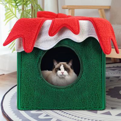 China Christmas Gift Shape Cat Dog Nest With Cushion Fluffy Removable Washable Felt Heating Room For Pet Cat Heating House Cat Bed Christmas for sale