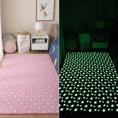 China Amazon Blanket Non-slip Hot Selling Soft Glow in the Dark Blanket Cartoon Design Blankets Rugs for Living Room Bedroom Kids Room for sale