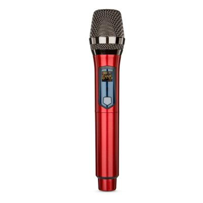 China New Protable 2022 universal wireless microphone UHF home karaoke singing microphone outdoor lever audio microphone for sale