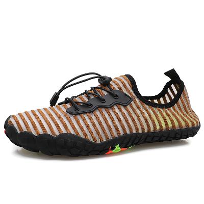 China 2020 New Arrival Unisex Barefoot Summer Beach Quick Dry Surfing Shoes Beach Water Aqua Shoes Mens Aqua Shoe for sale