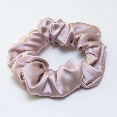 China 2022 Fashion Wholesale Customize Silk Hair Bands Elastic Scrunchie 100% Silk Hair Scrunchies for sale