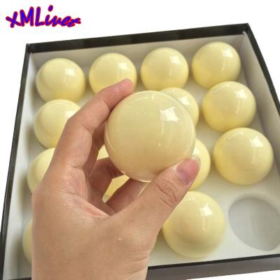 China Resin xmlivet White Ball For Billiard Table 57.25mm Resin Pool Billiards Cue Ball White Balls Accessories High Quality for sale