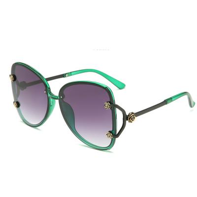 China Fashion sunglasses 2019 new polarized sunglasses OEM fashion wholesale sunglasses for sale